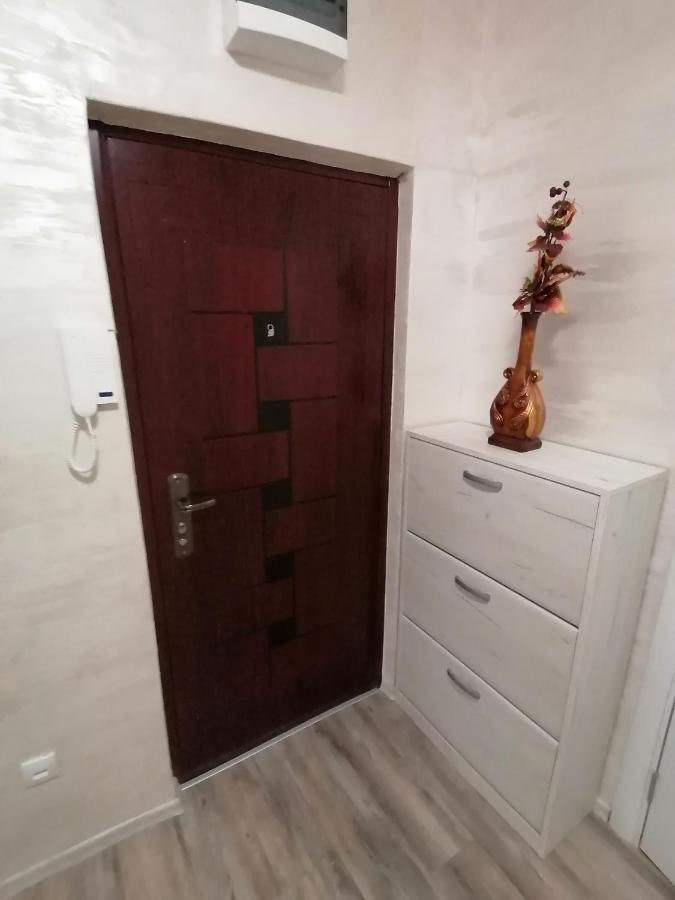 Vemiur Apartment Cacak Ngoại thất bức ảnh