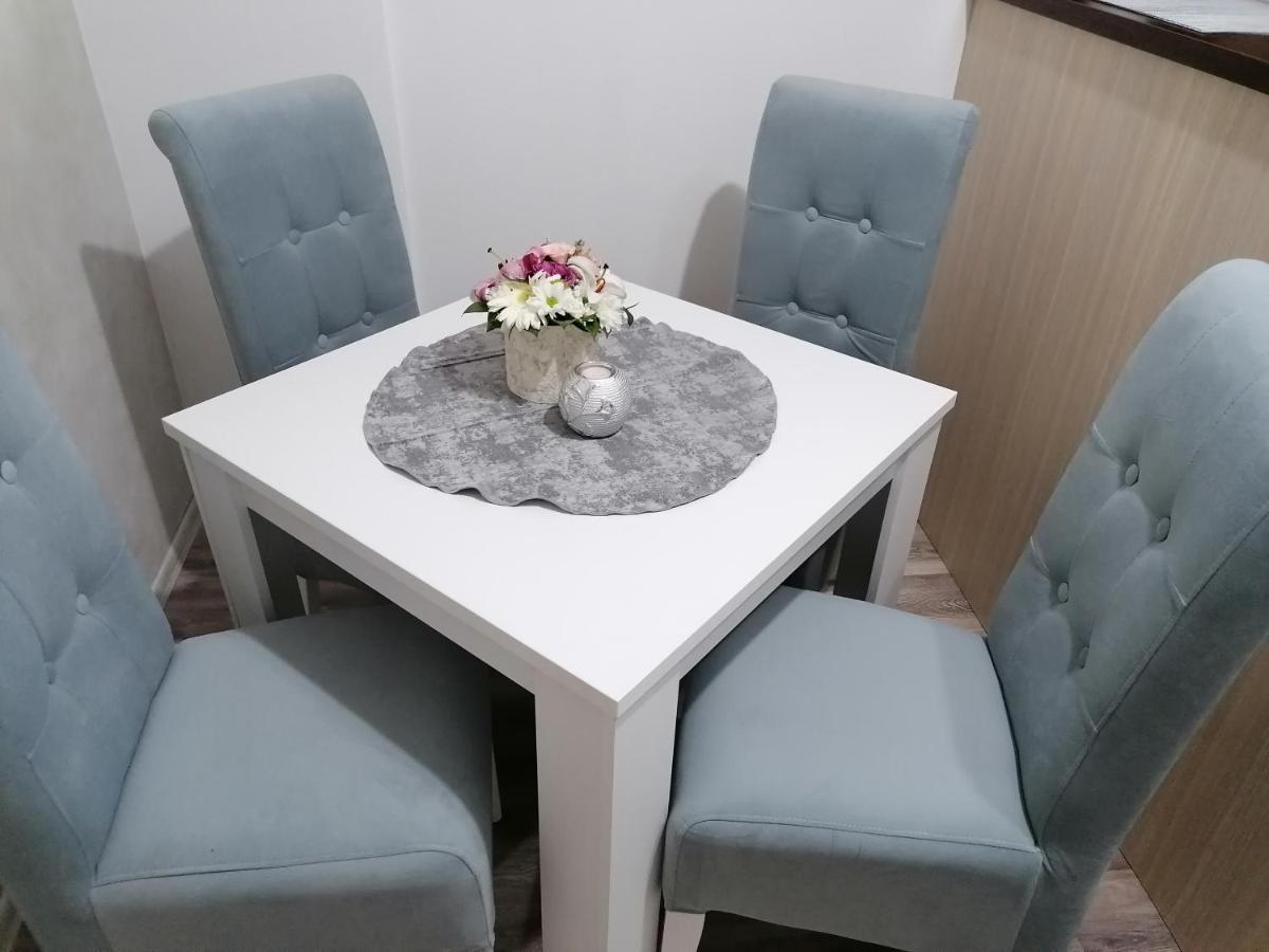 Vemiur Apartment Cacak Ngoại thất bức ảnh