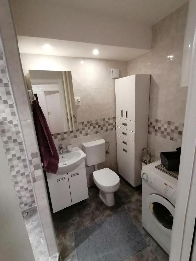 Vemiur Apartment Cacak Ngoại thất bức ảnh