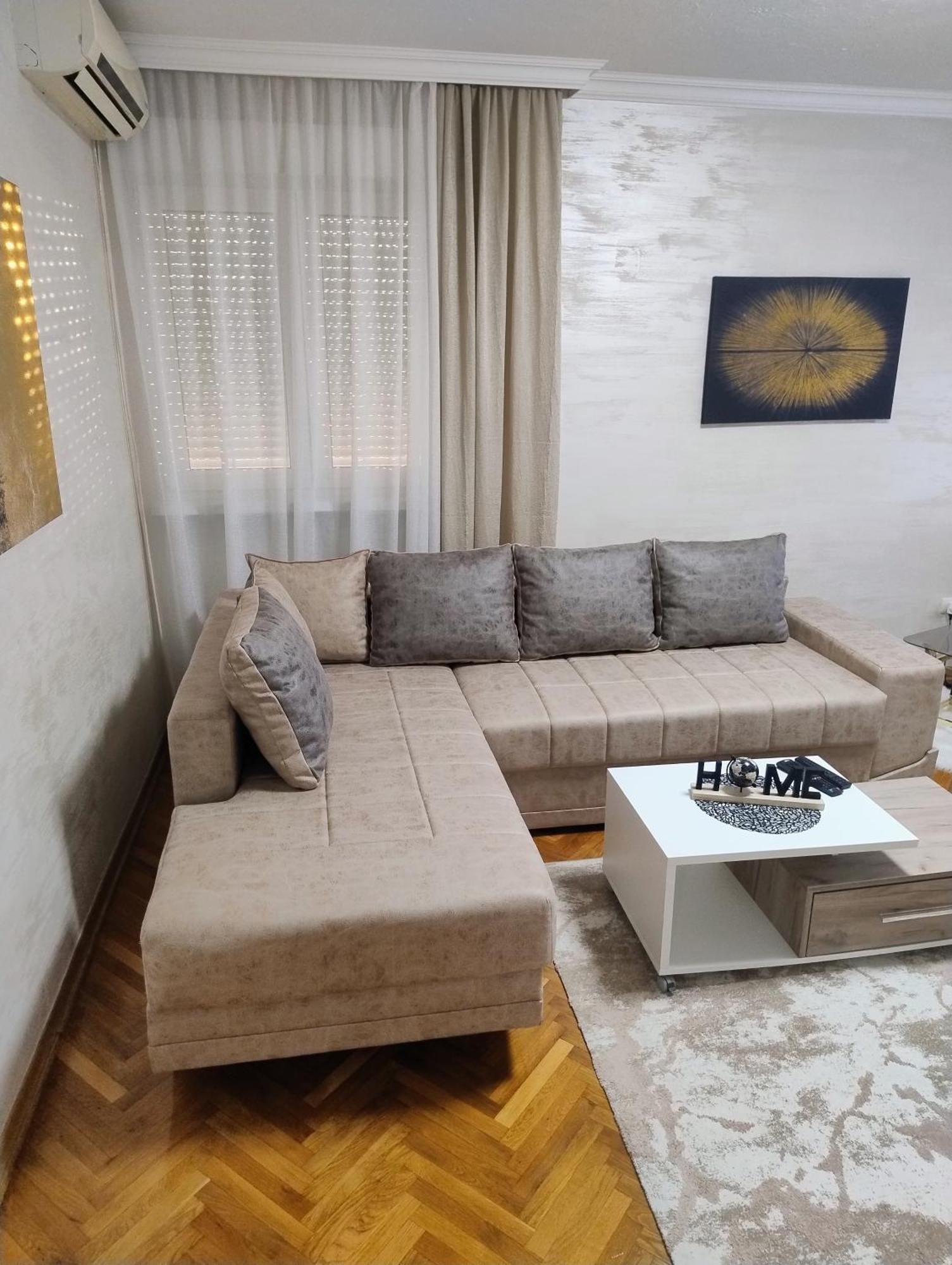 Vemiur Apartment Cacak Ngoại thất bức ảnh